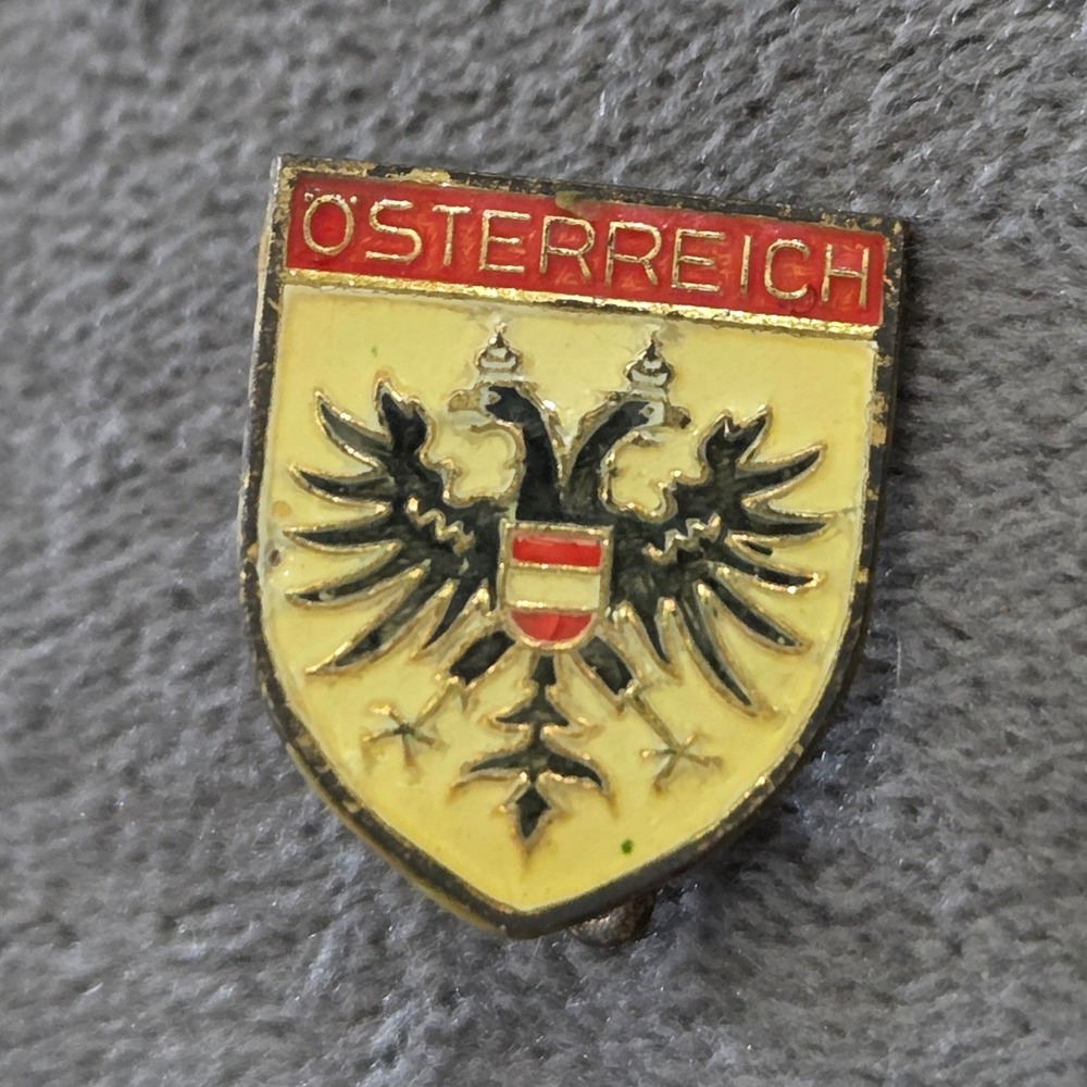 Vintage Oesterreich Austria Coat‎ of Arms Enamel Shield Lapel Pin Gold Tone